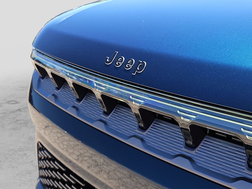 Thumbnail: 2026 Jeep Grand Wagoneer - 19