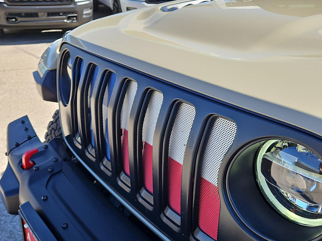 Thumbnail: 2020 Jeep Gladiator - 23