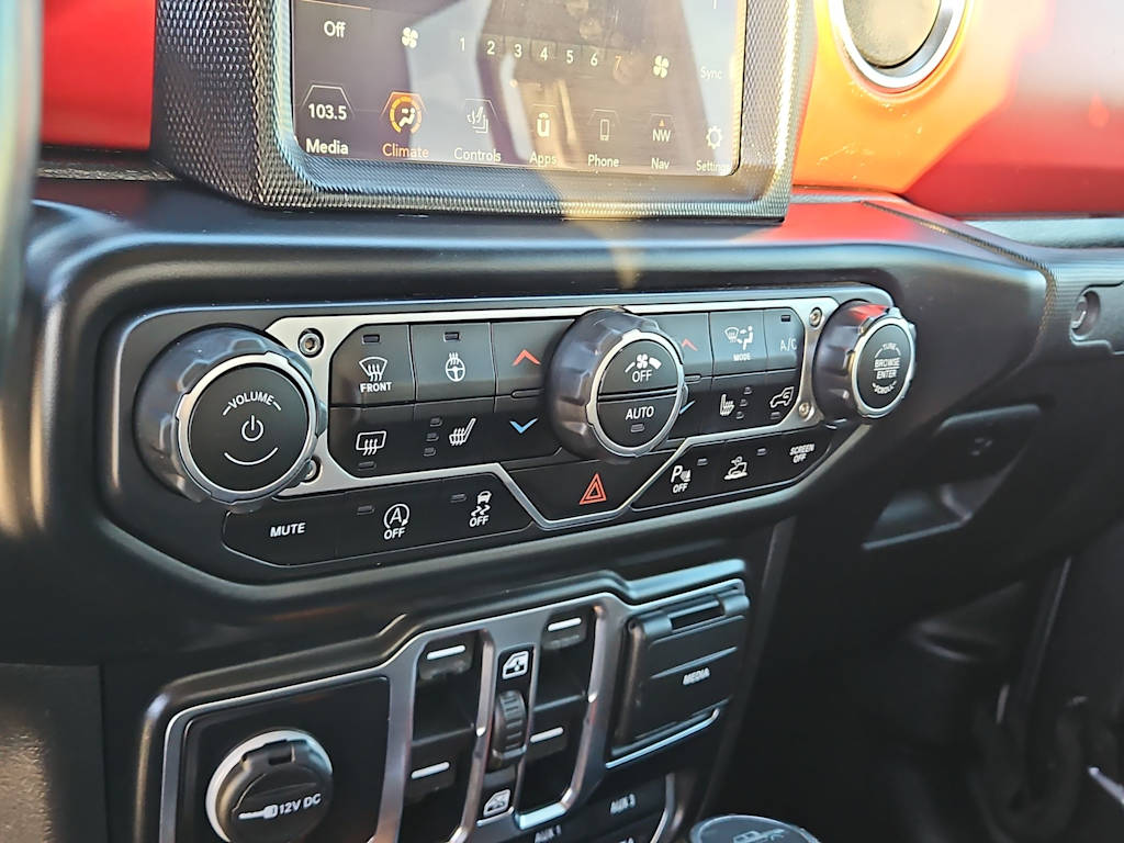 Thumbnail: 2022 Jeep Gladiator - 24