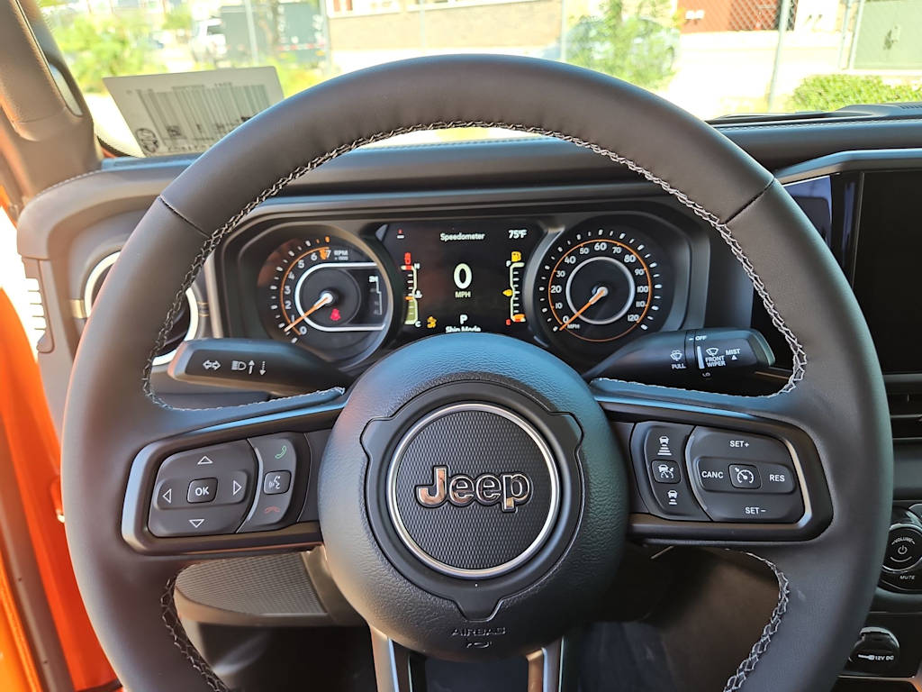 Thumbnail: 2025 Jeep Gladiator - 13