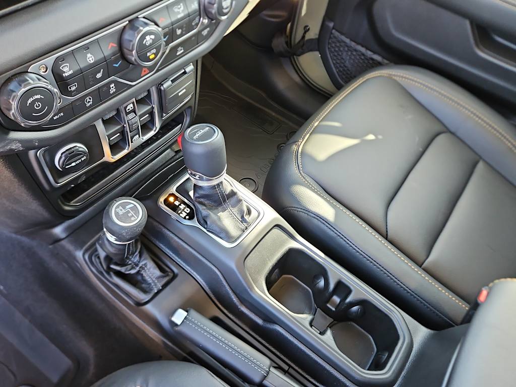 Thumbnail: 2026 Jeep Gladiator - 15