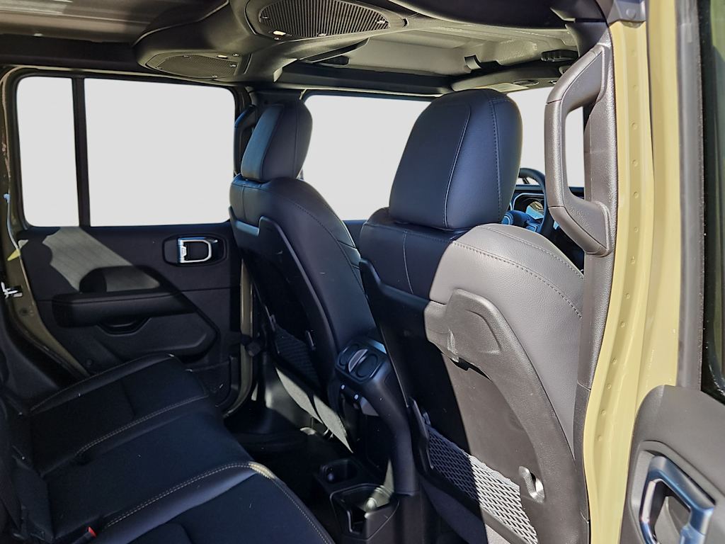 Thumbnail: 2026 Jeep Gladiator - 12