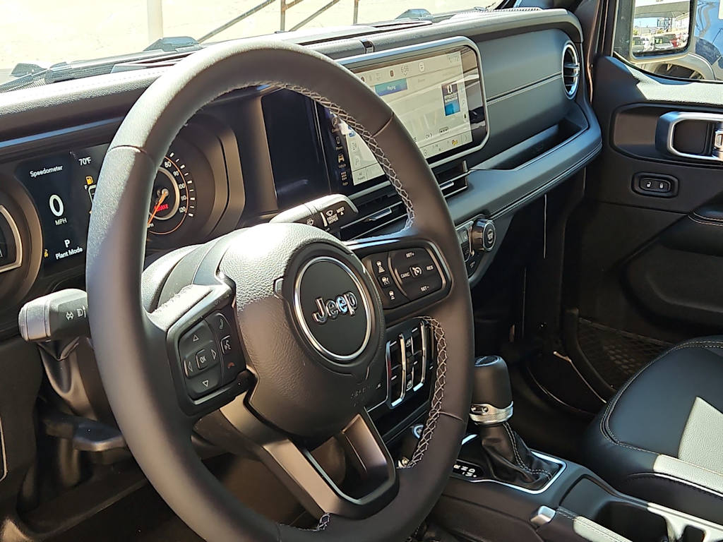 Thumbnail: 2026 Jeep Gladiator - 8