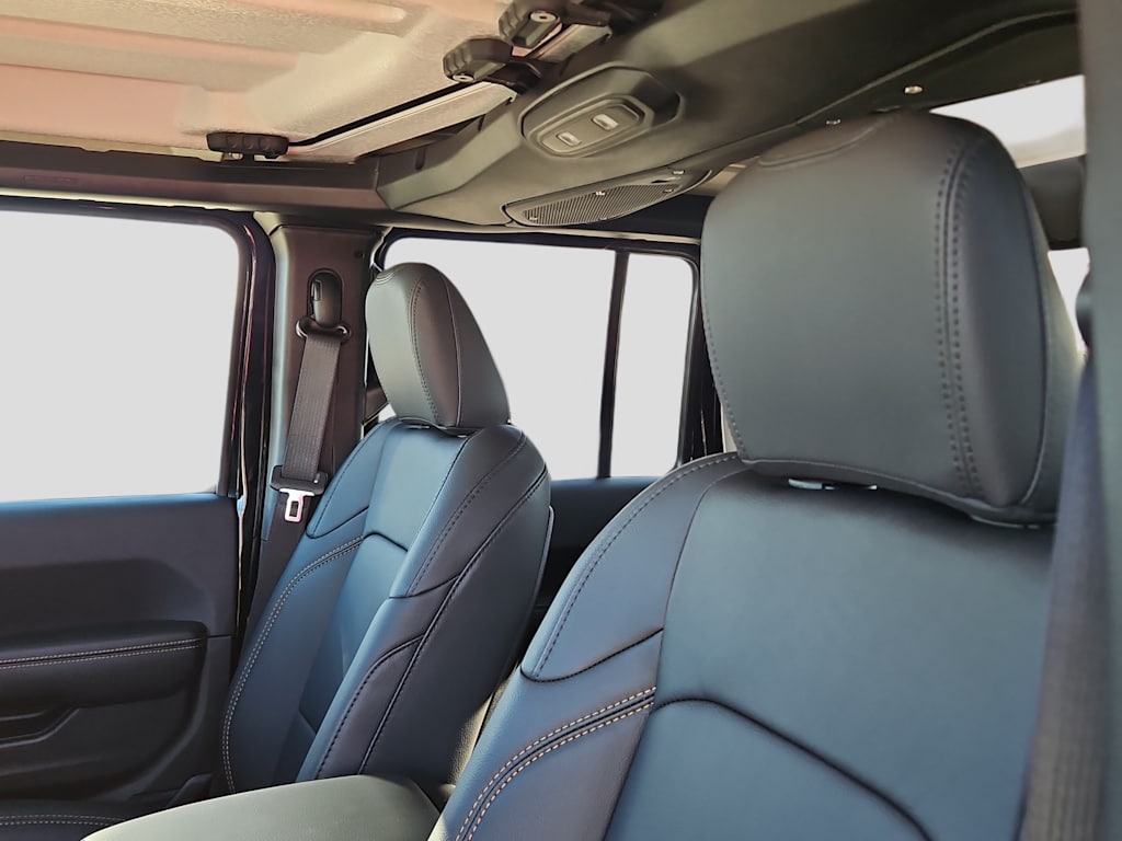 Thumbnail: 2026 Jeep Gladiator - 11