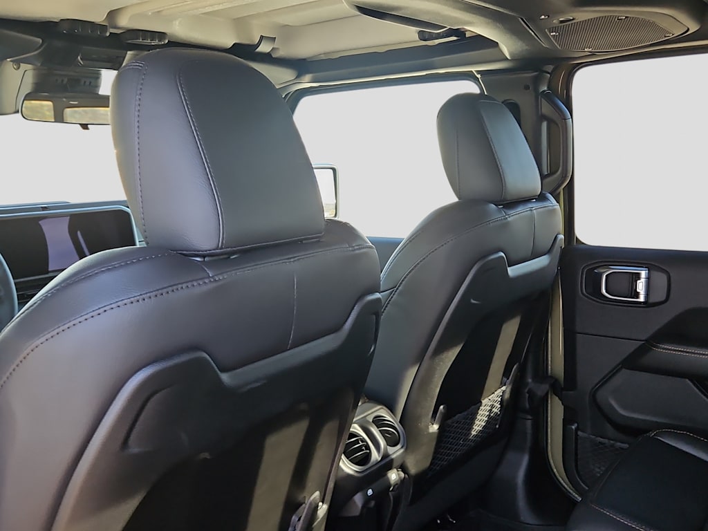 Thumbnail: 2026 Jeep Gladiator - 22