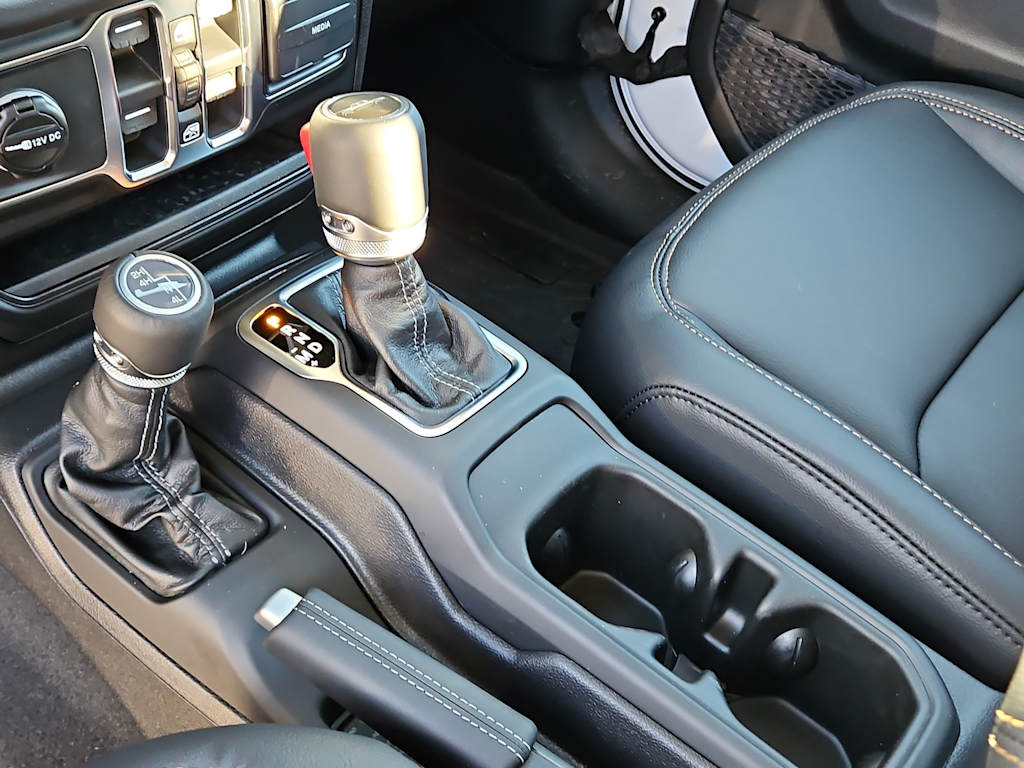 Thumbnail: 2026 Jeep Gladiator - 13