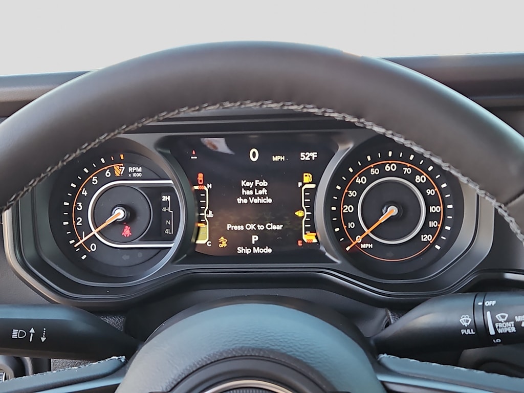 Thumbnail: 2026 Jeep Gladiator - 14