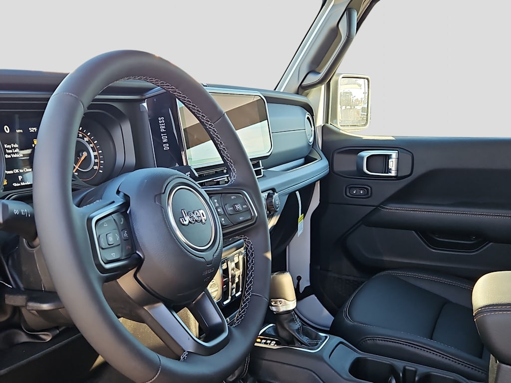 Thumbnail: 2026 Jeep Gladiator - 2