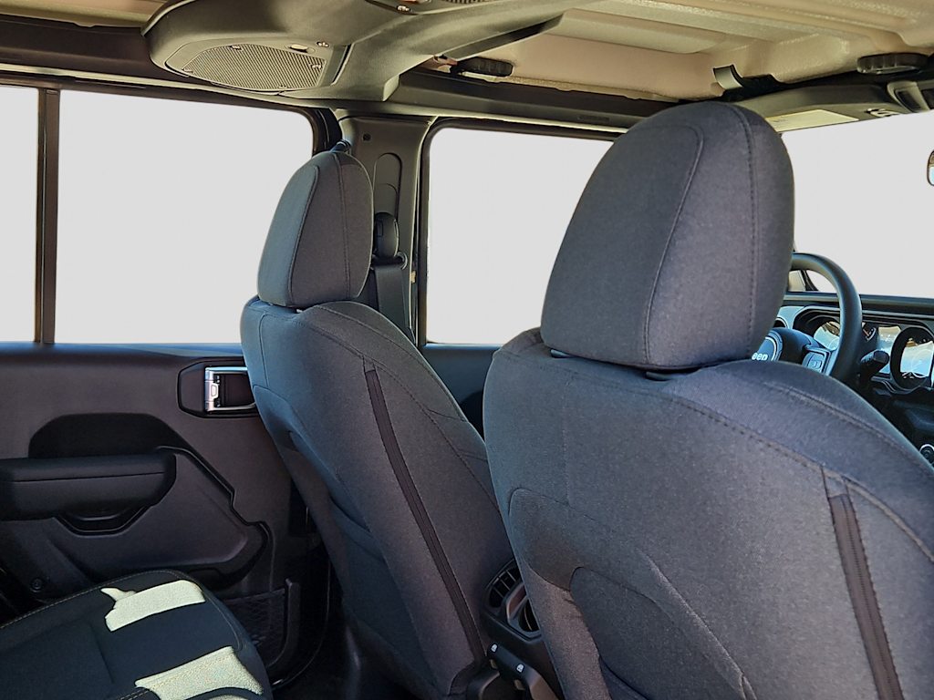 Thumbnail: 2026 Jeep Gladiator - 11