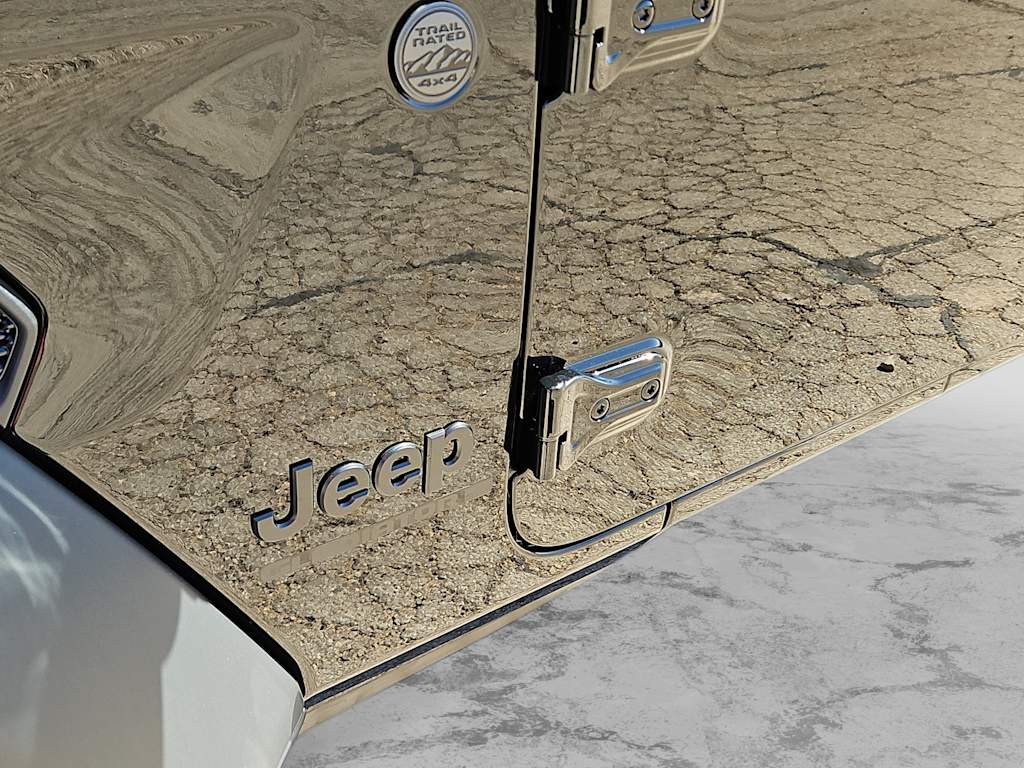 Thumbnail: 2026 Jeep Gladiator - 7