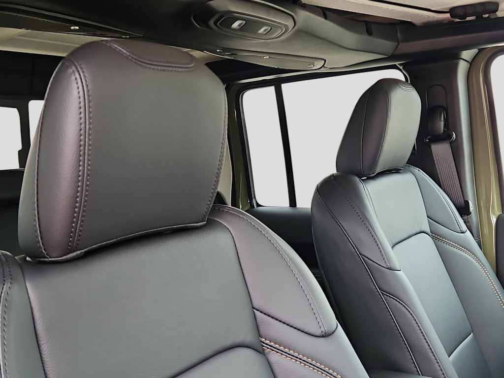 Thumbnail: 2026 Jeep Gladiator - 11