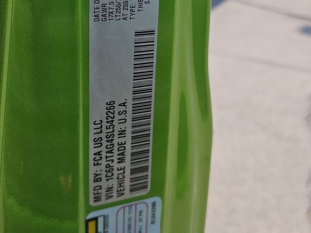 Thumbnail: 2025 Jeep Gladiator - 15