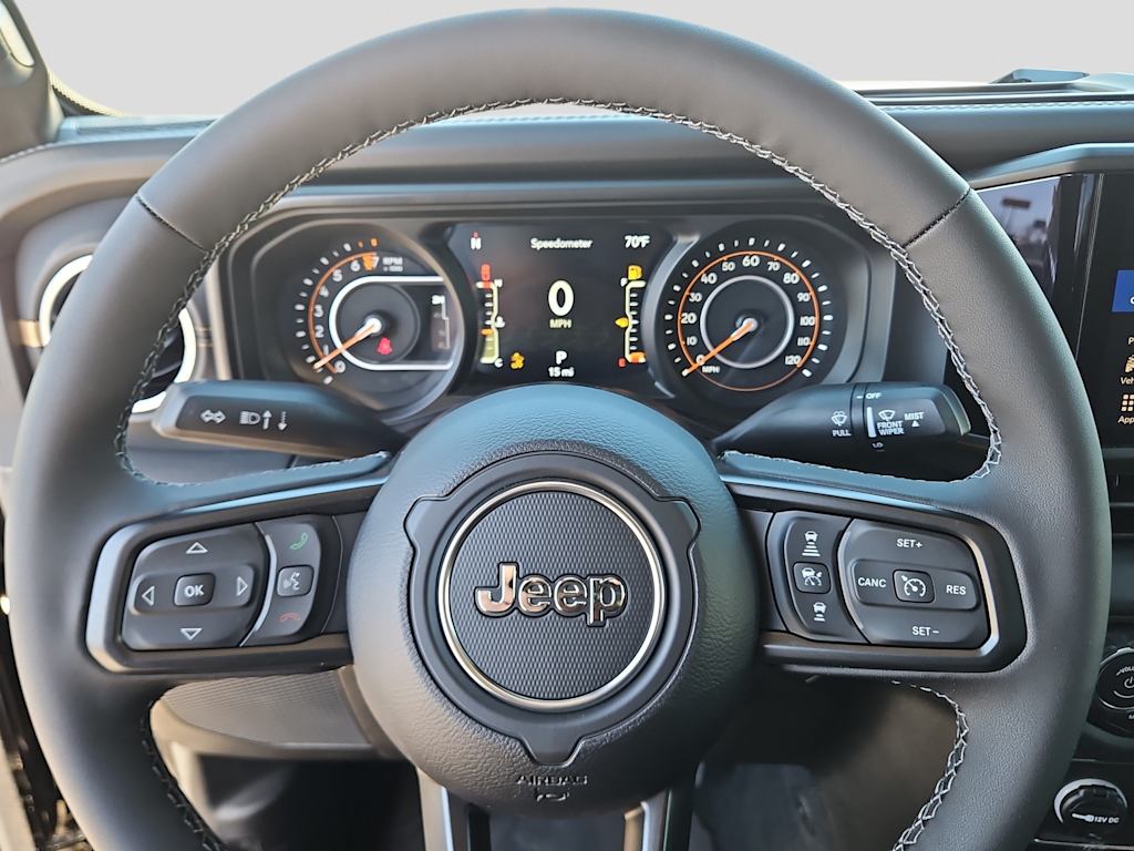 Thumbnail: 2026 Jeep Gladiator - 22