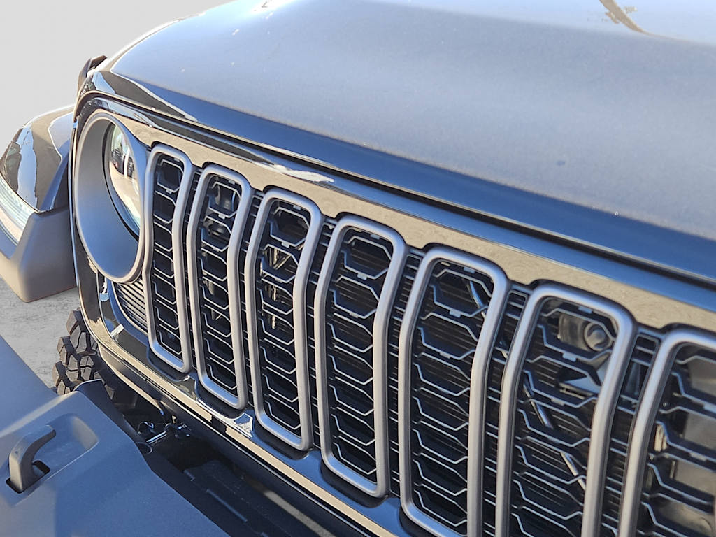 Thumbnail: 2026 Jeep Gladiator - 18