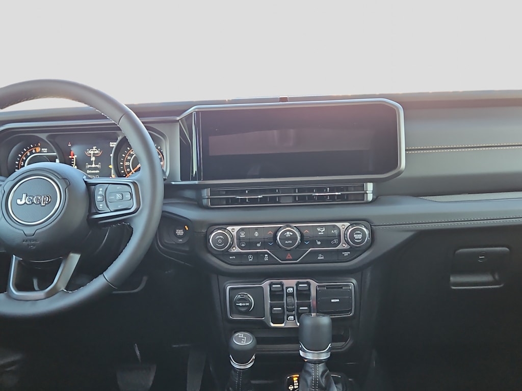 Thumbnail: 2026 Jeep Gladiator - 9