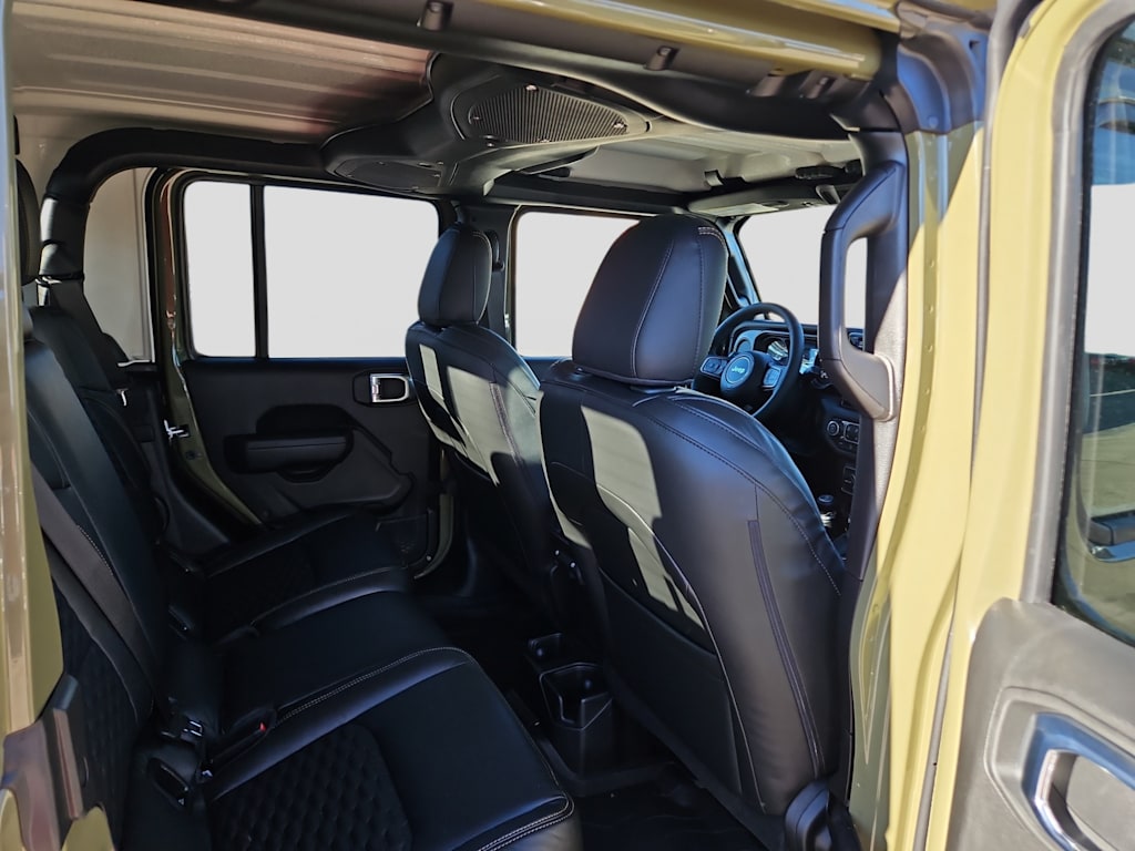 Thumbnail: 2026 Jeep Gladiator - 24