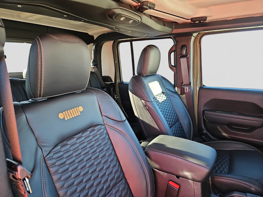 Thumbnail: 2026 Jeep Gladiator - 11