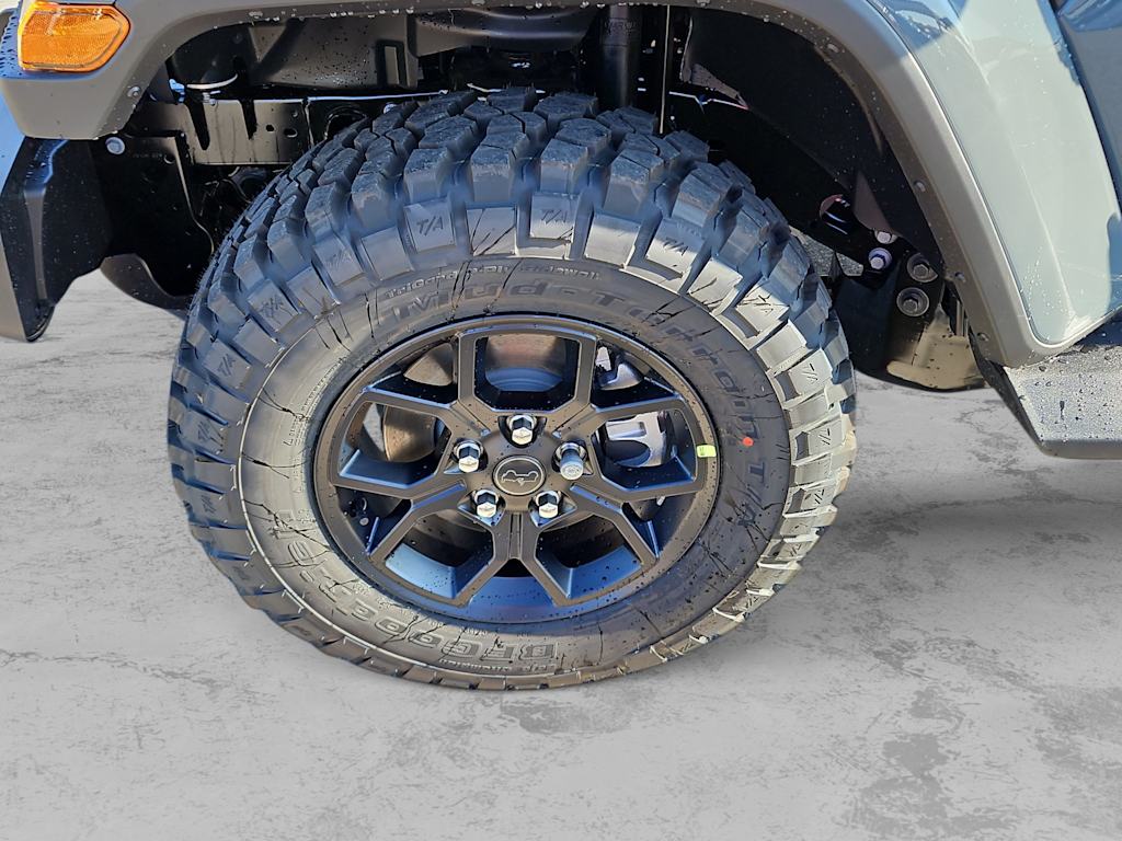 Thumbnail: 2026 Jeep Gladiator - 8