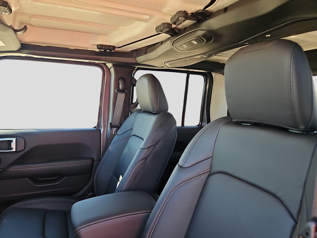 Thumbnail: 2026 Jeep Gladiator - 24