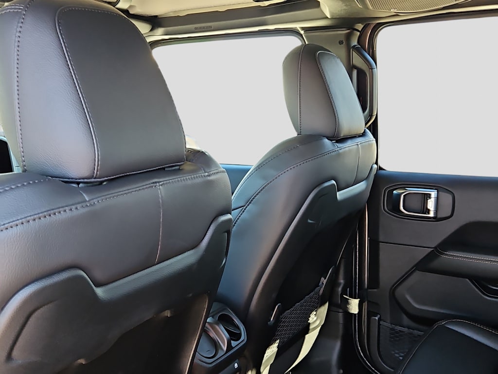 Thumbnail: 2026 Jeep Gladiator - 21