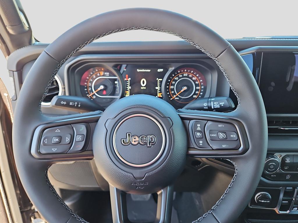 Thumbnail: 2026 Jeep Gladiator - 13