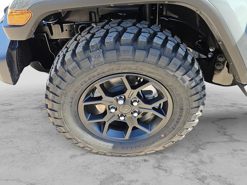 Thumbnail: 2026 Jeep Gladiator - 8