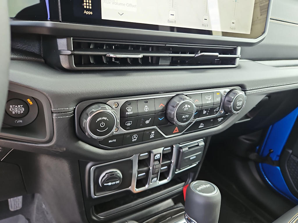 Thumbnail: 2025 Jeep Gladiator - 29