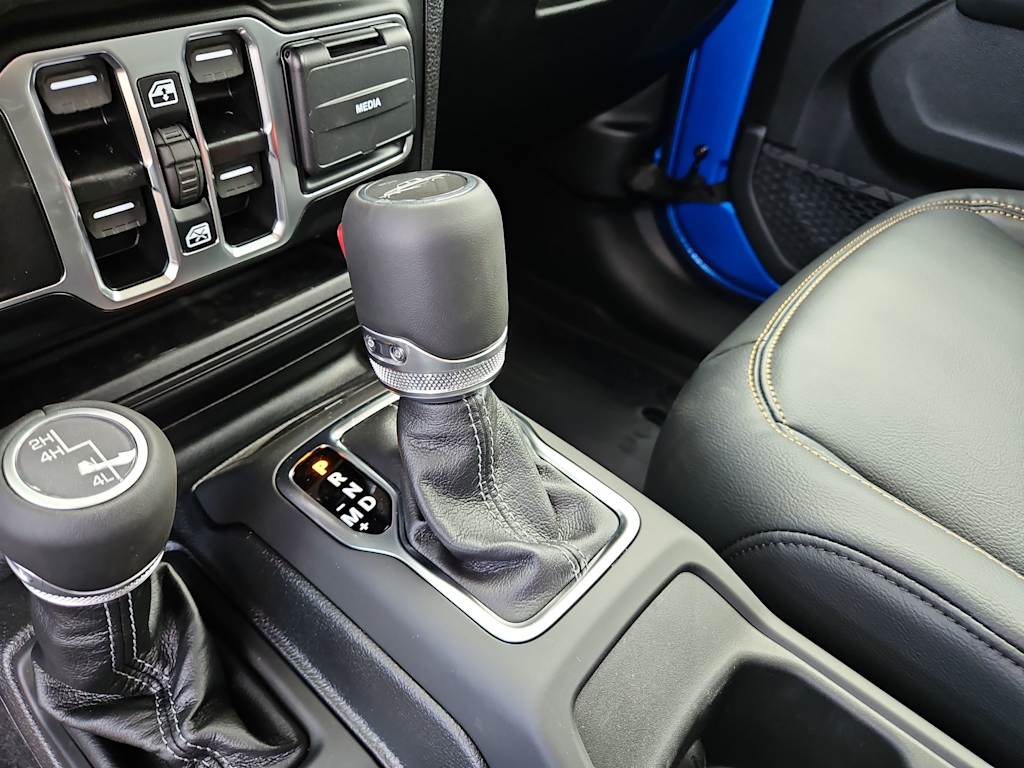 Thumbnail: 2025 Jeep Gladiator - 28