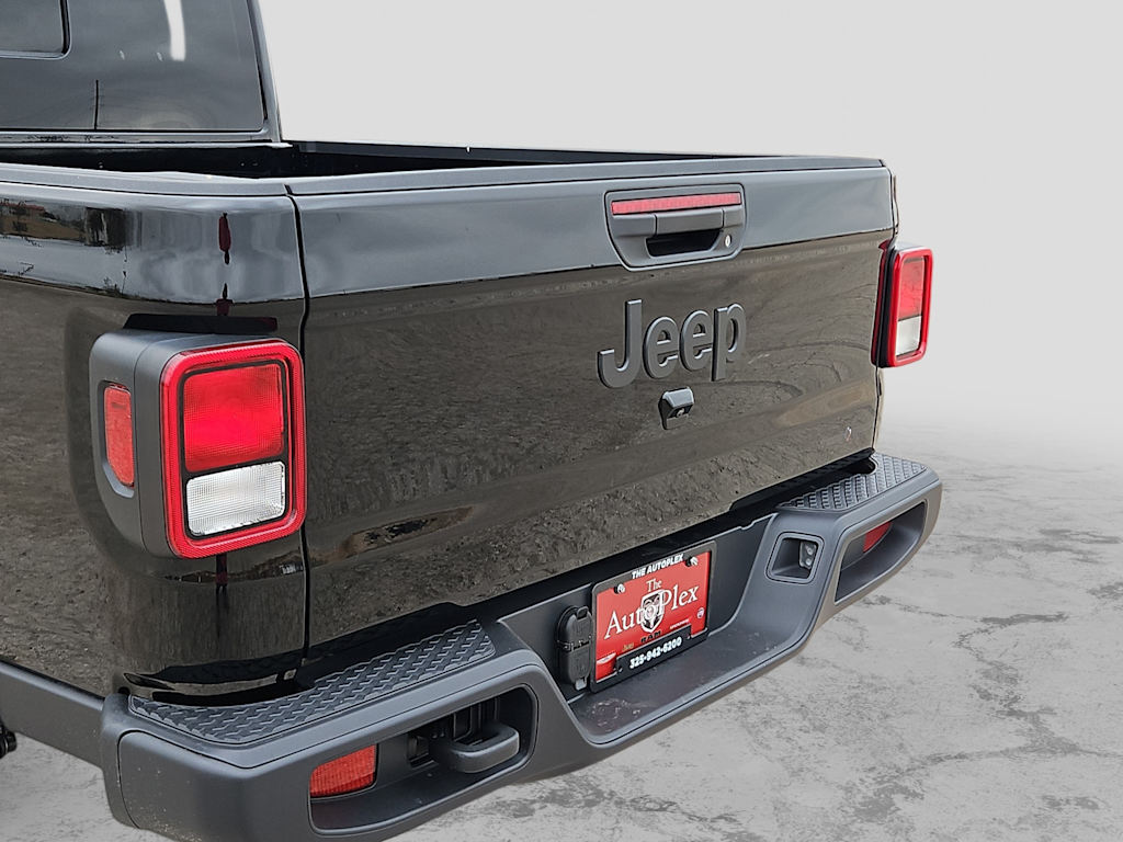 Thumbnail: 2026 Jeep Gladiator - 24