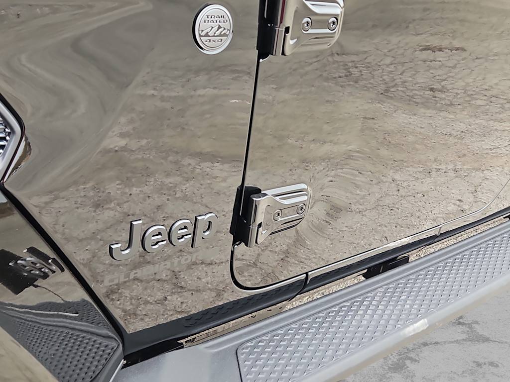 Thumbnail: 2026 Jeep Gladiator - 7