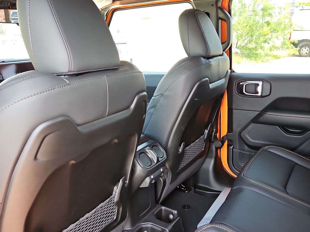 Thumbnail: 2025 Jeep Gladiator - 11