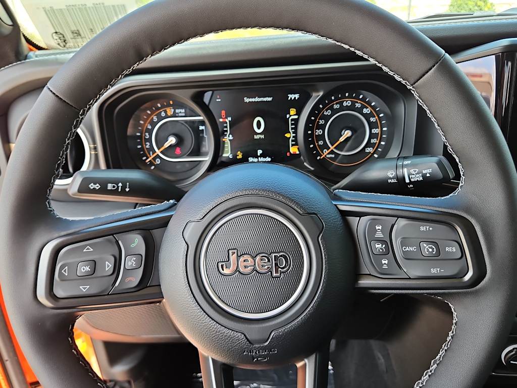 Thumbnail: 2025 Jeep Gladiator - 26