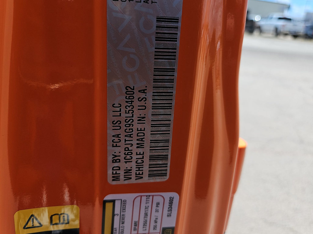 Thumbnail: 2025 Jeep Gladiator - 14