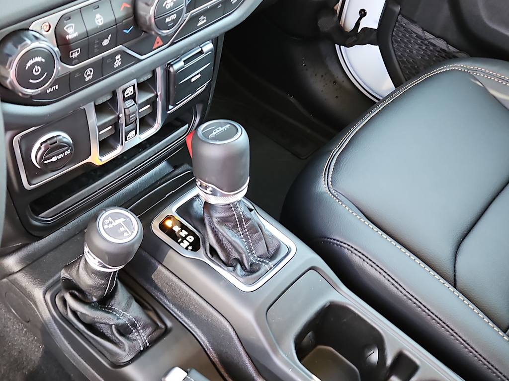 Thumbnail: 2026 Jeep Gladiator - 11