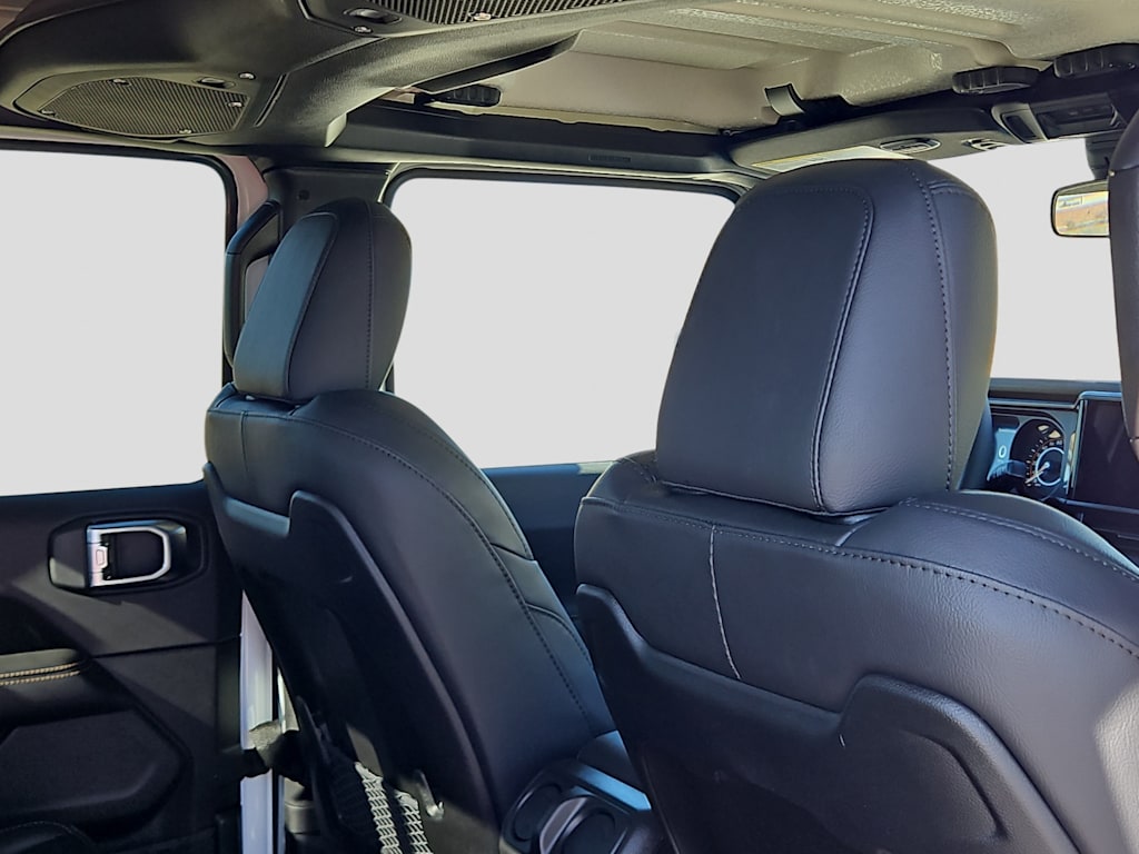 Thumbnail: 2026 Jeep Gladiator - 21