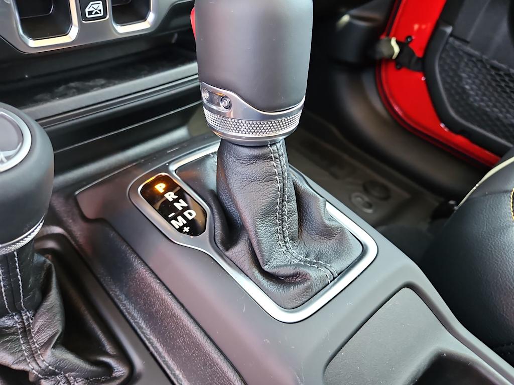 Thumbnail: 2025 Jeep Gladiator - 27