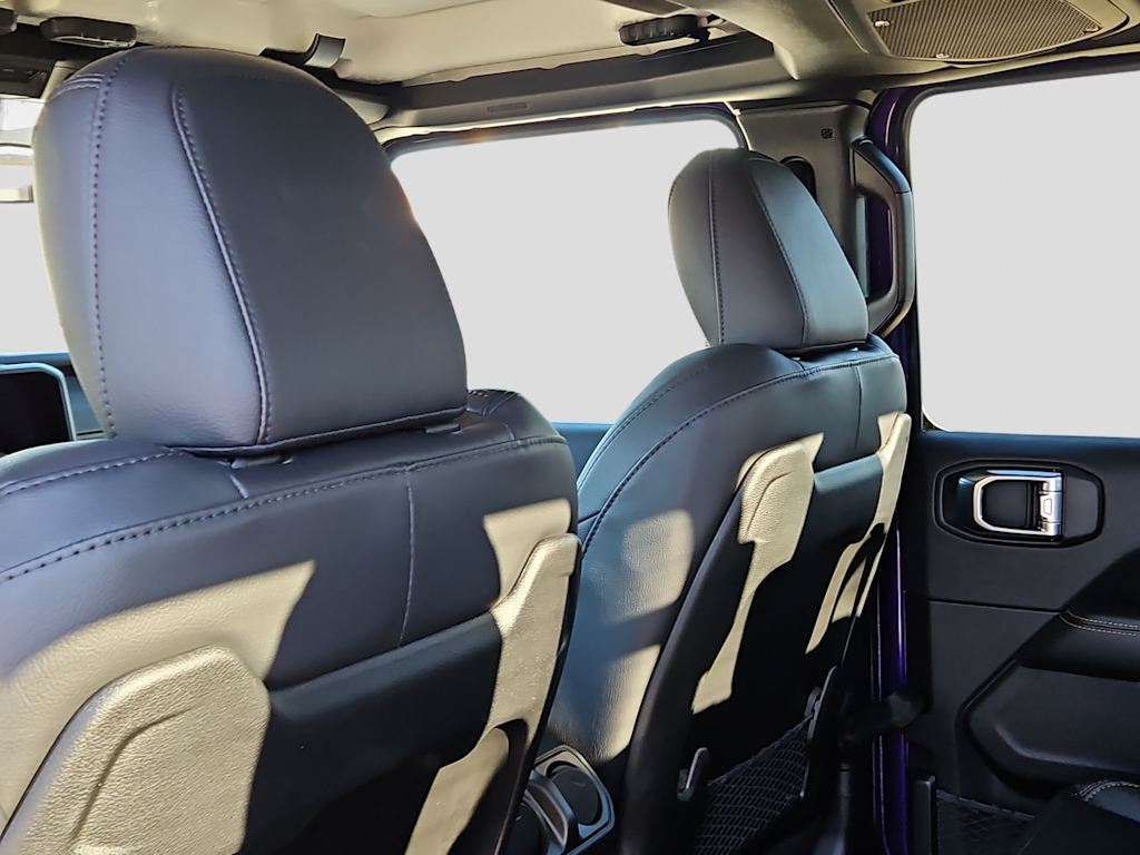 Thumbnail: 2026 Jeep Gladiator - 21