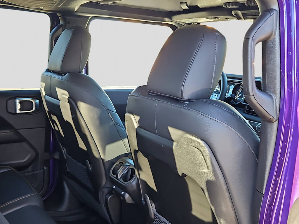 Thumbnail: 2026 Jeep Gladiator - 9