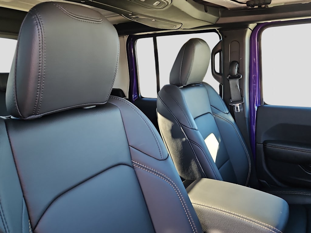 Thumbnail: 2026 Jeep Gladiator - 22