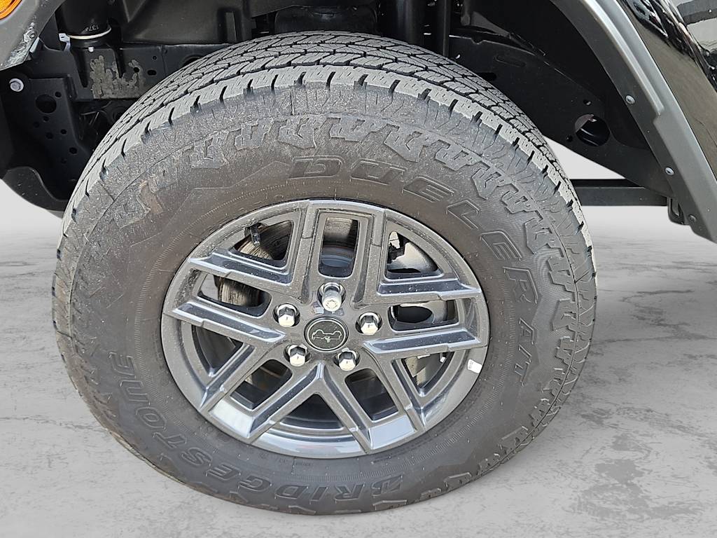 Thumbnail: 2025 Jeep Gladiator - 8