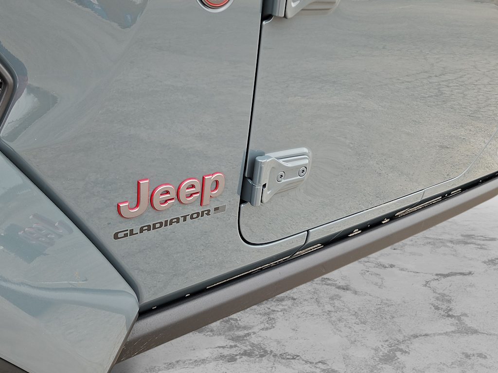 Thumbnail: 2026 Jeep Gladiator - 7