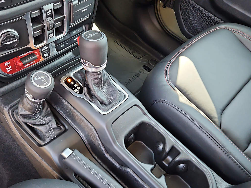 Thumbnail: 2025 Jeep Gladiator - 13