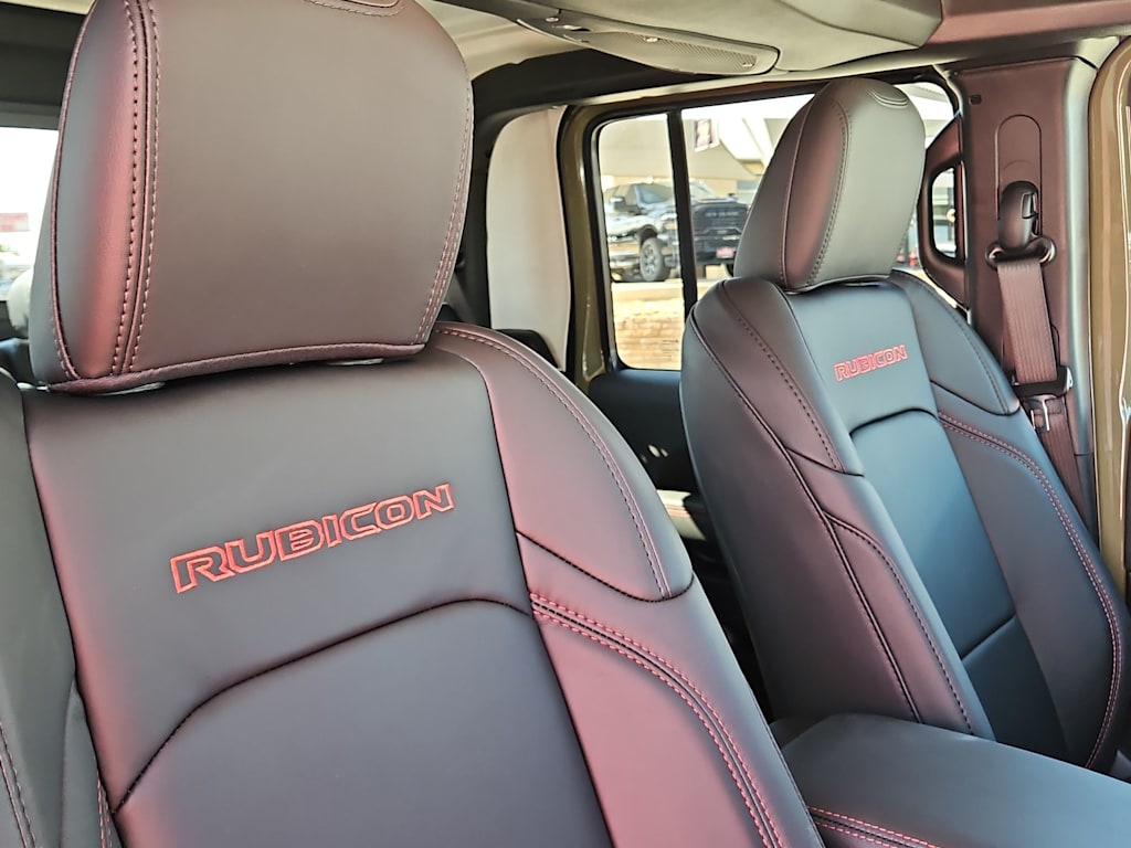 Thumbnail: 2025 Jeep Gladiator - 10