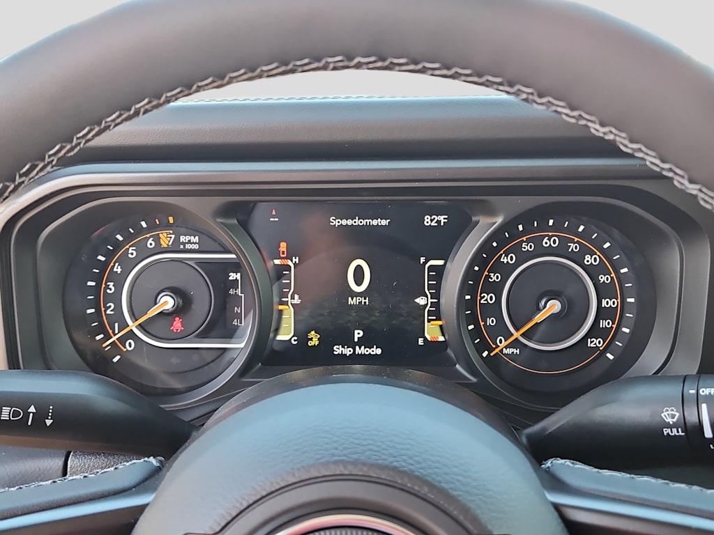 Thumbnail: 2025 Jeep Gladiator - 13