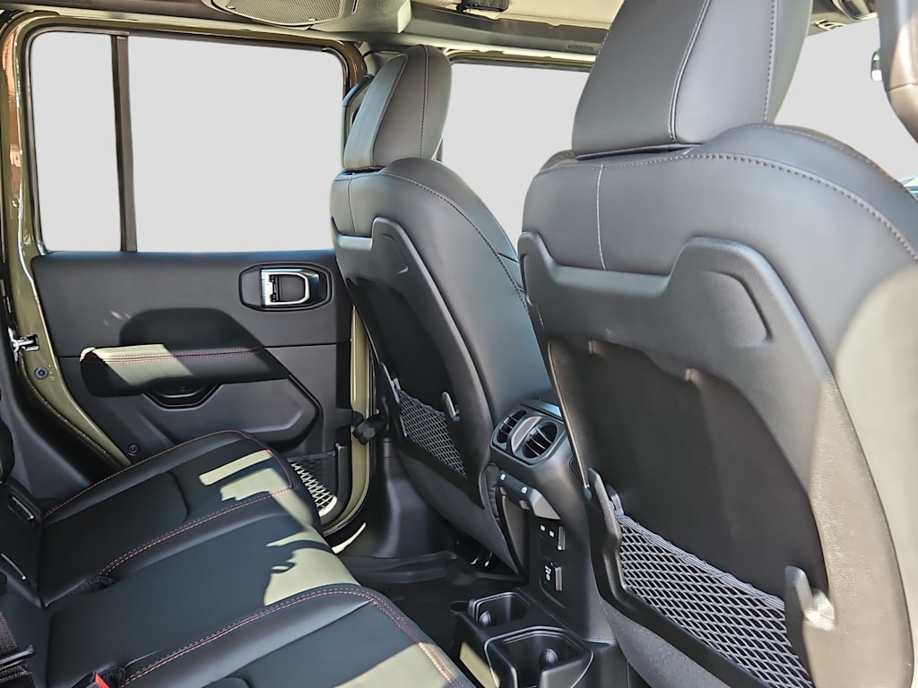 Thumbnail: 2025 Jeep Gladiator - 12