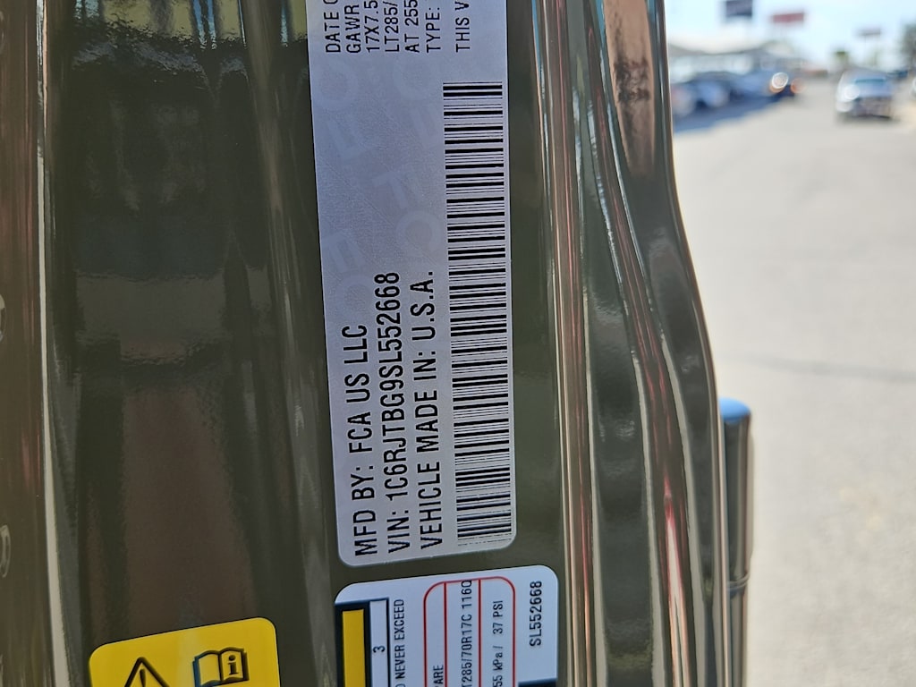 Thumbnail: 2025 Jeep Gladiator - 15