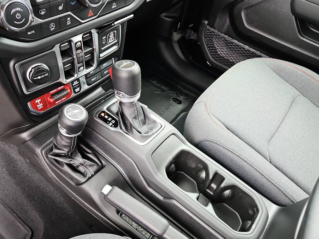 Thumbnail: 2026 Jeep Gladiator - 12