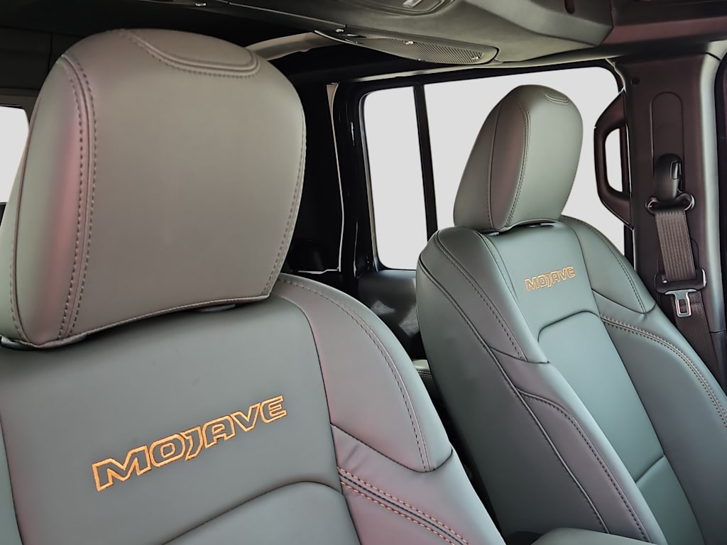 Thumbnail: 2026 Jeep Gladiator - 11