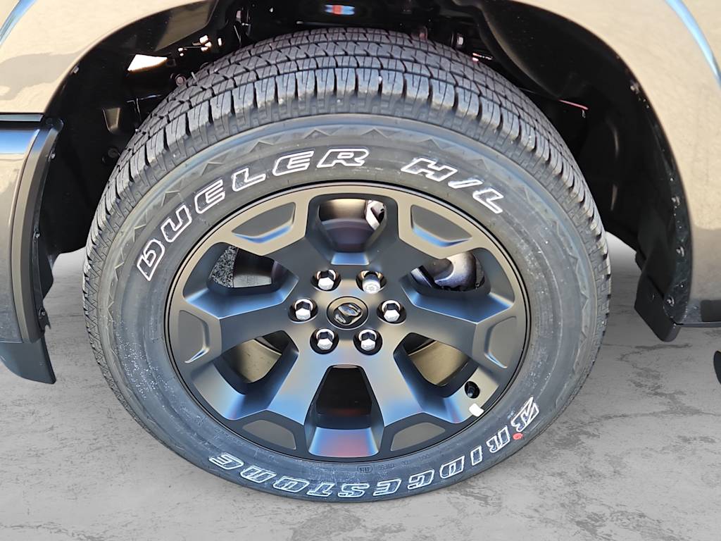 Thumbnail: 2026 RAM 1500 - 8