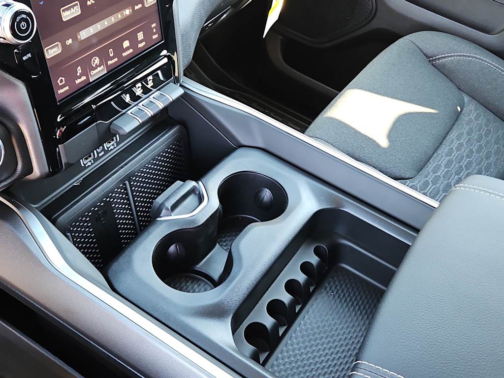 Thumbnail: 2026 RAM 1500 - 13